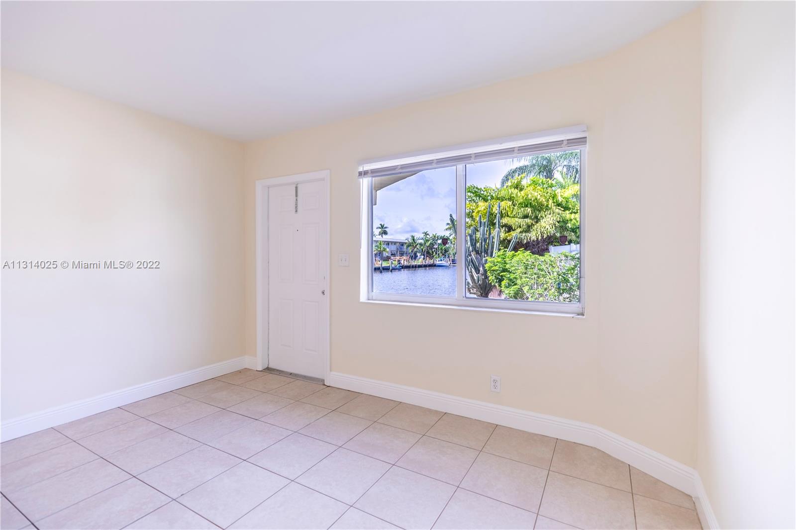 CYPRESS COVE - Residential Lease
