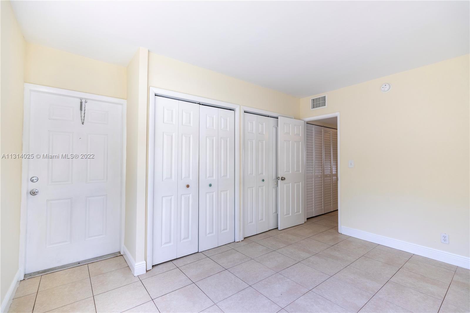 CYPRESS COVE - Residential Lease