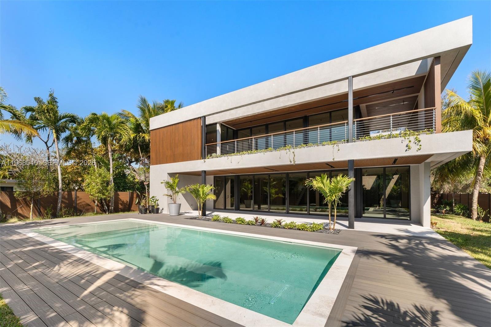 GROVES EXTENSION - Residential