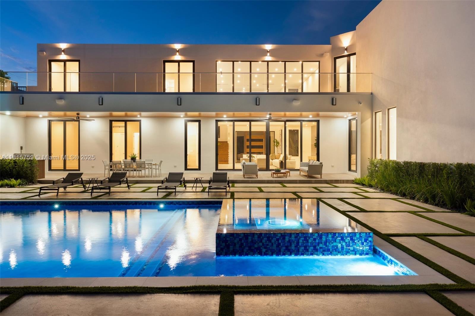 RIDGELINE ESTATES - Residential