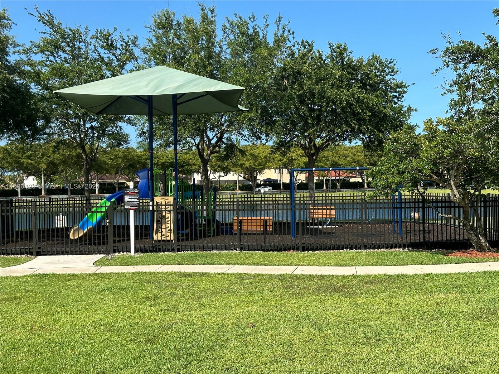 LAKES BY THE BAY DAY - Residential