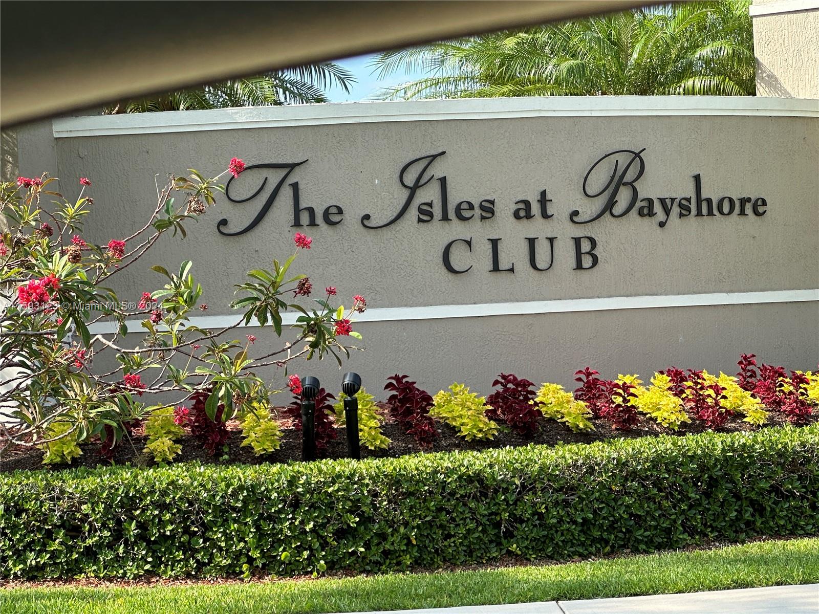 LAKES BY THE BAY DAY - Residential