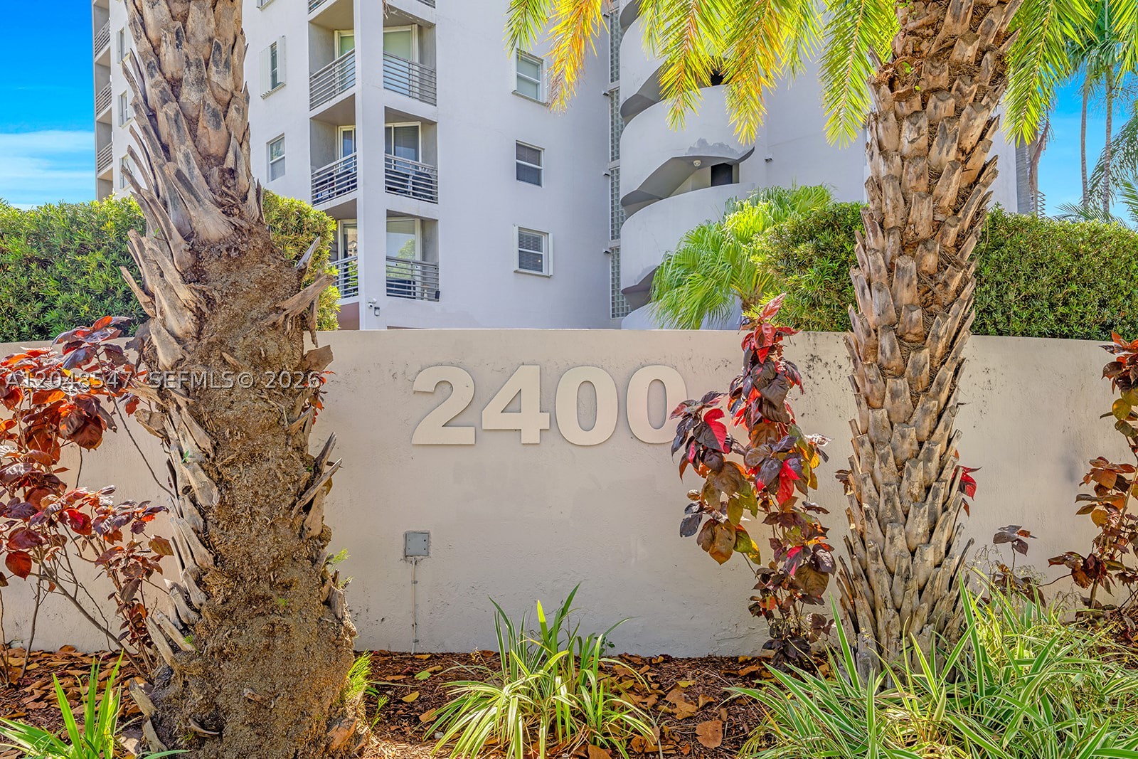 CORAL PALMS CONDO - Residential Lease