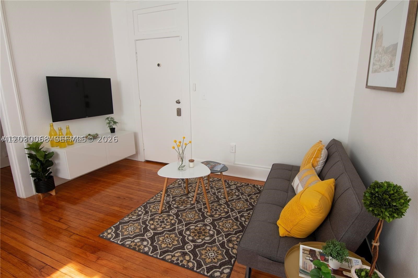 MENDOZA CONDO - Residential Lease