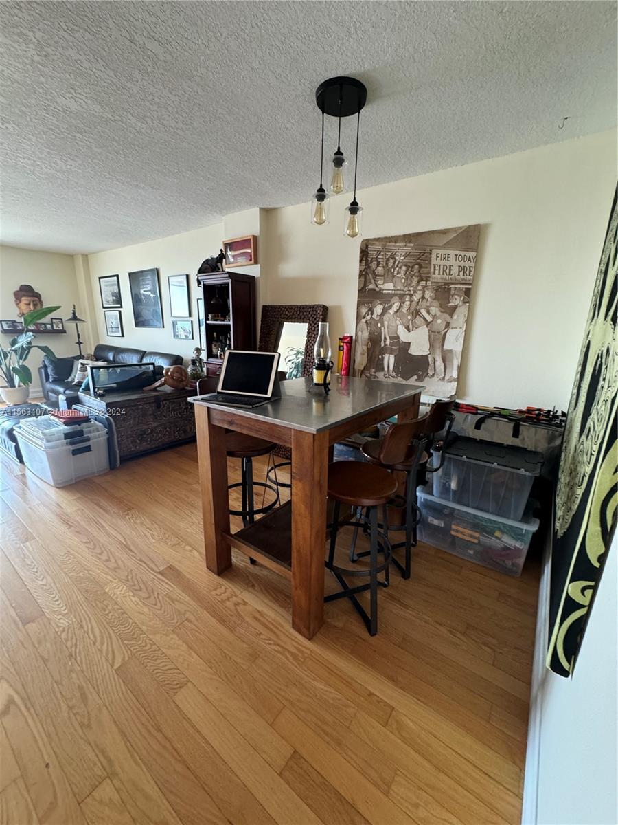 BRICKELL BISCAYNE CONDO - Residential Lease