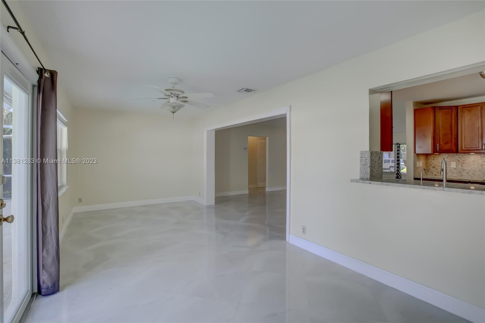 CORAL HIGHLANDS - Residential Lease