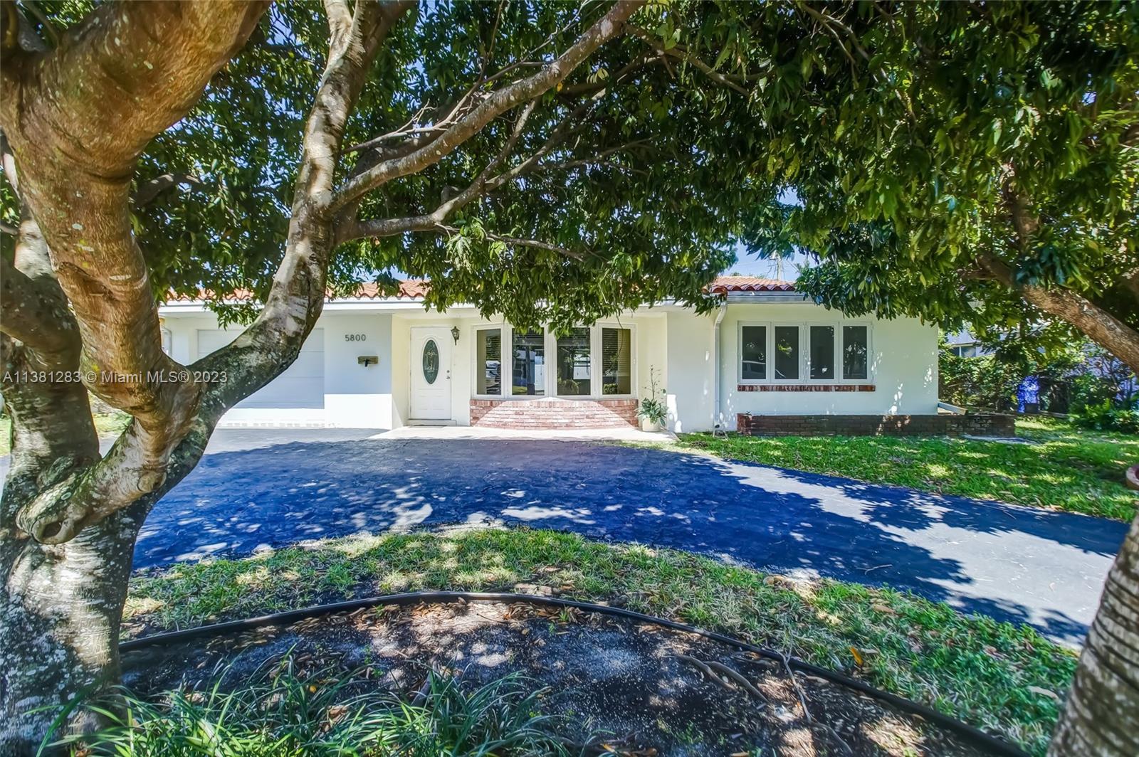 CORAL HIGHLANDS - Residential Lease