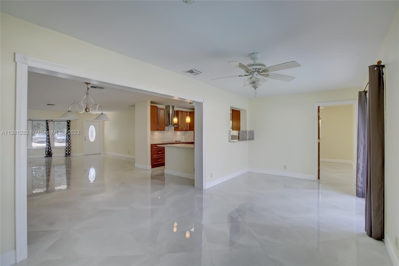 CORAL HIGHLANDS - Residential Lease