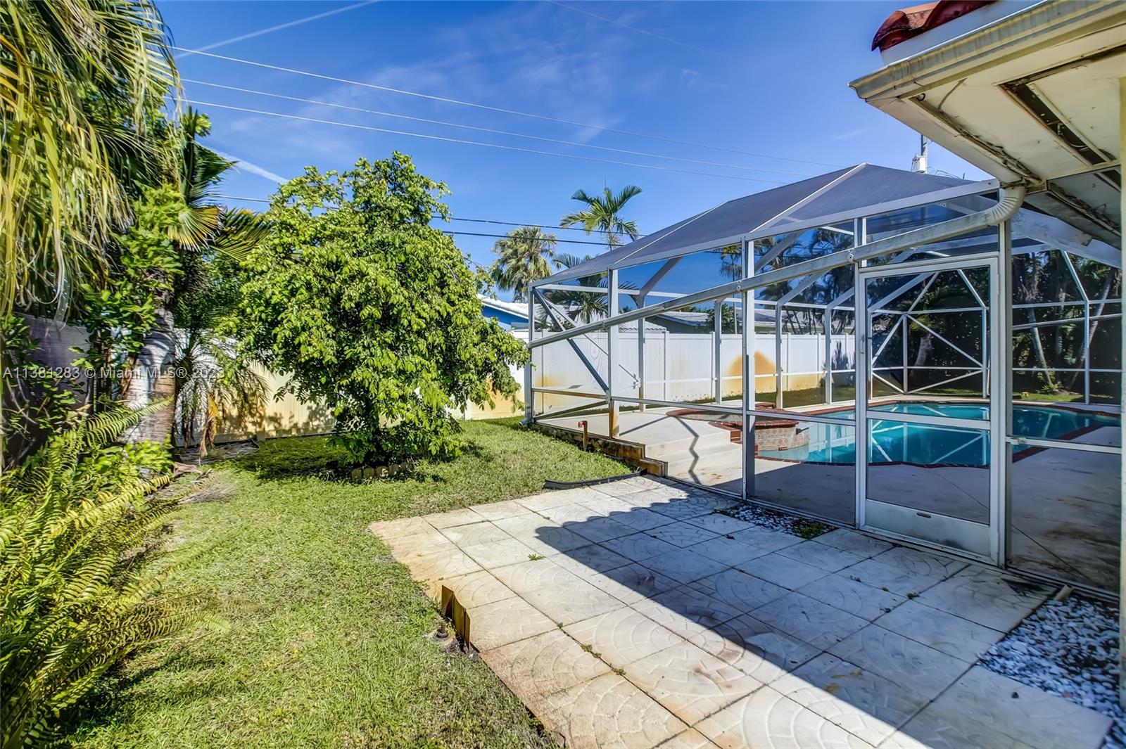 CORAL HIGHLANDS - Residential Lease