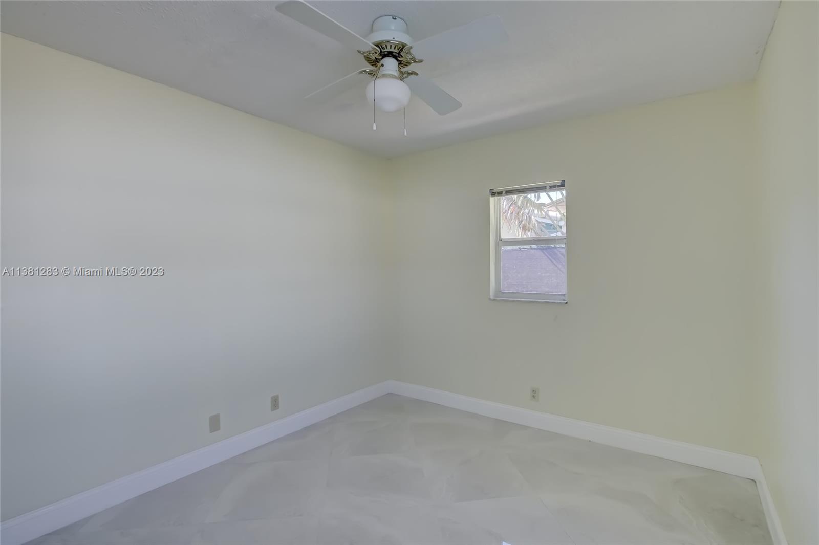 CORAL HIGHLANDS - Residential Lease