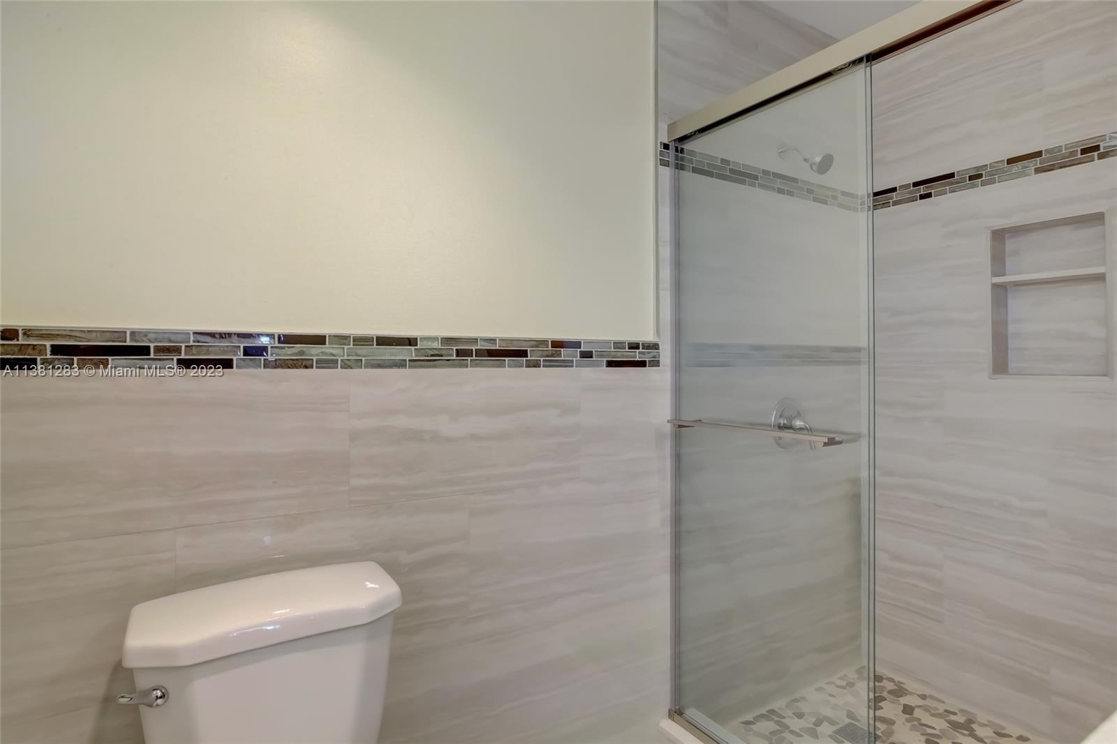 CORAL HIGHLANDS - Residential Lease