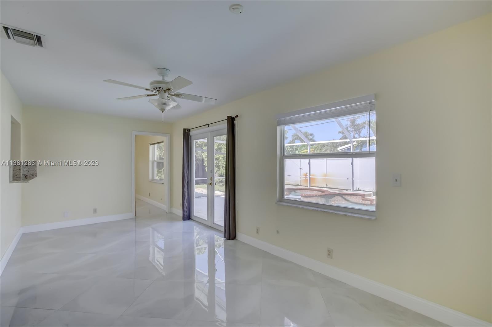 CORAL HIGHLANDS - Residential Lease