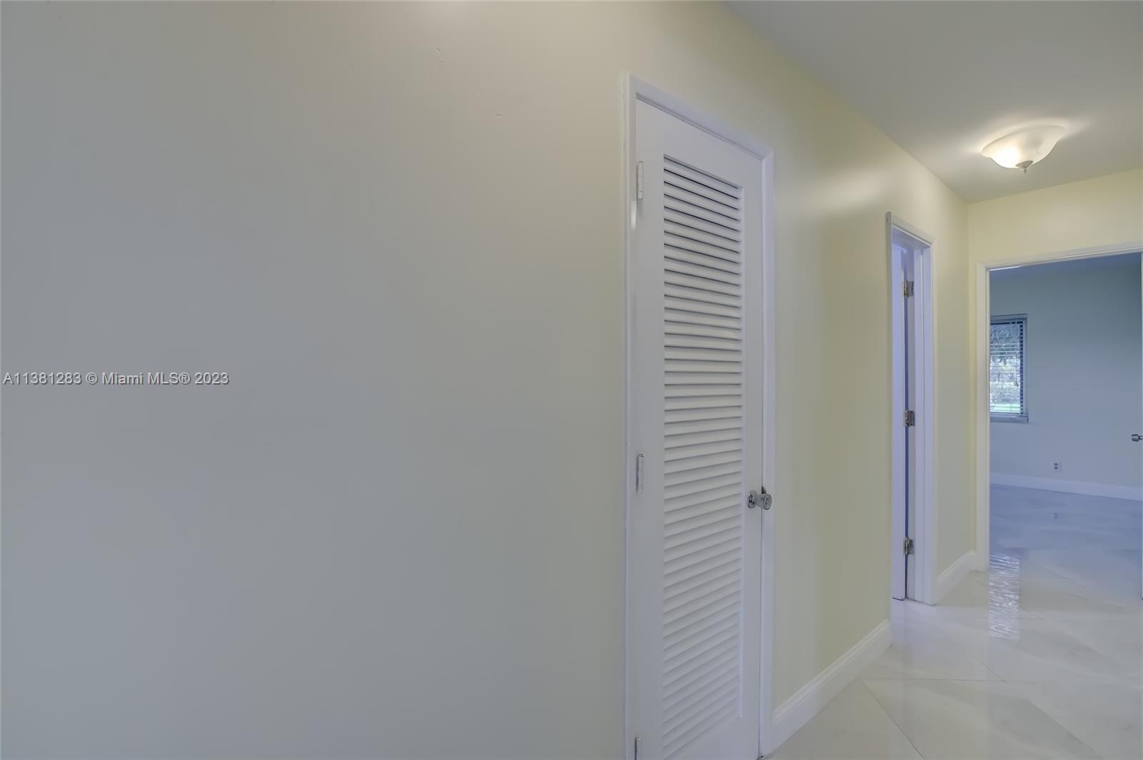 CORAL HIGHLANDS - Residential Lease