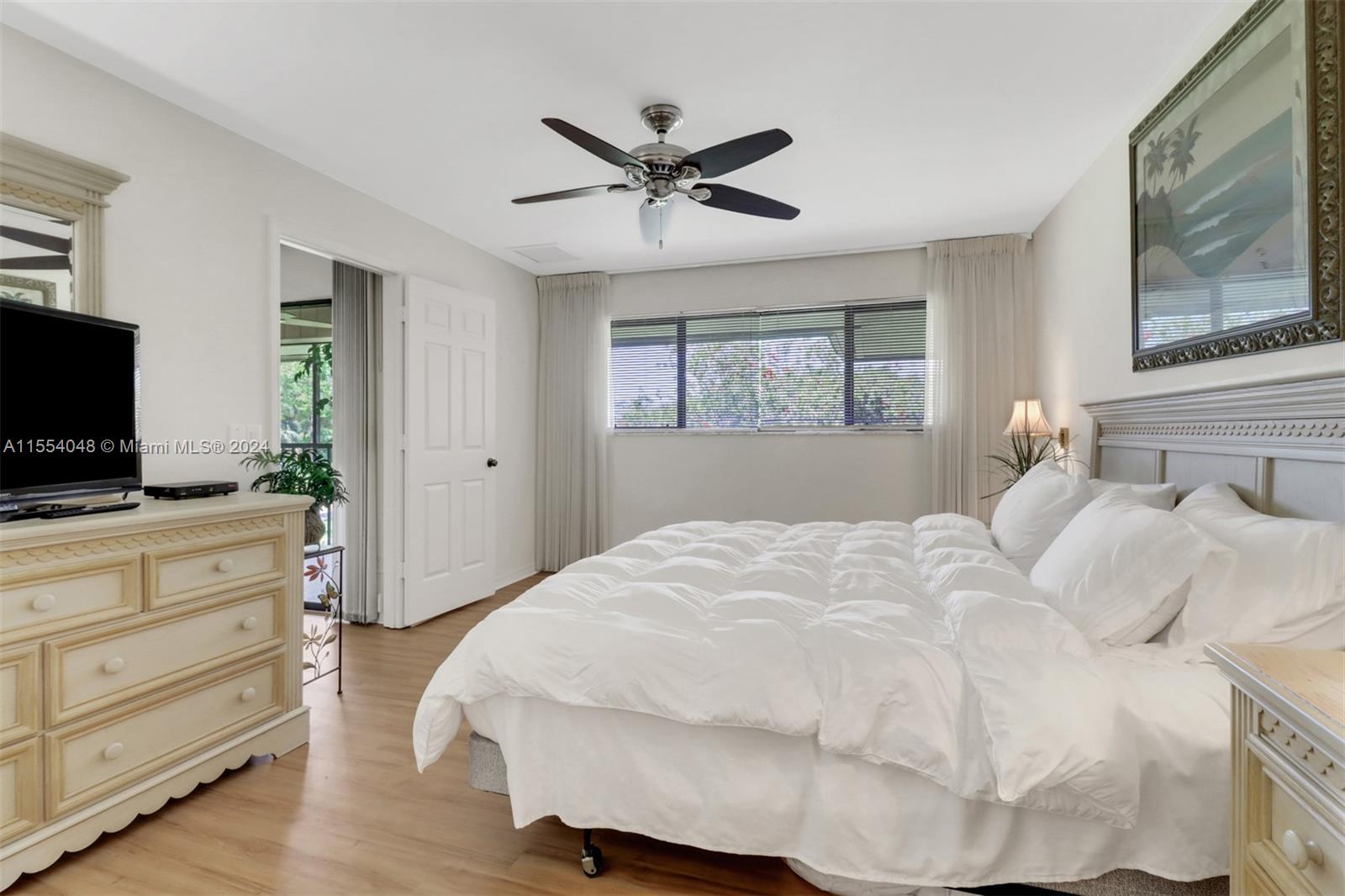 EAGLE CREEK CONDOMINIUM NO - Residential