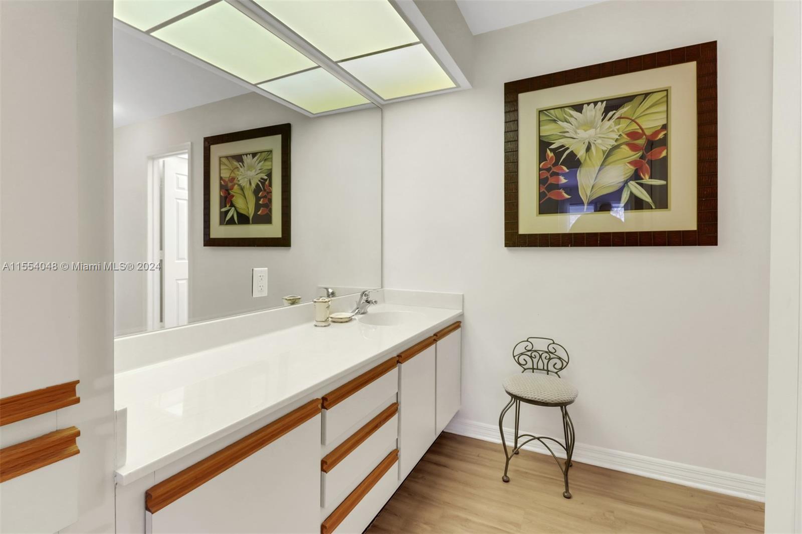 EAGLE CREEK CONDOMINIUM NO - Residential