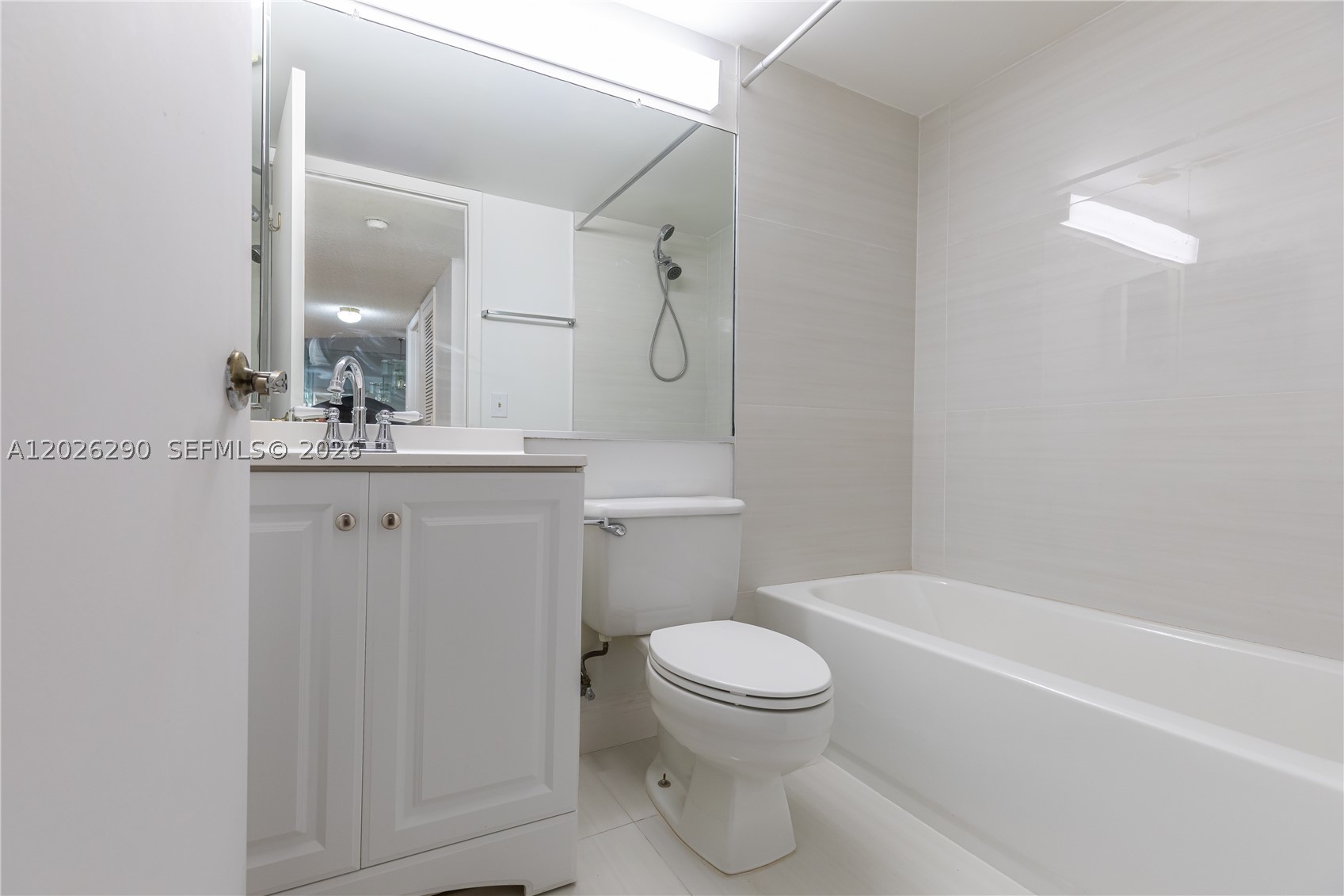 LAKES OF CARRIAGE HILLS - Residential