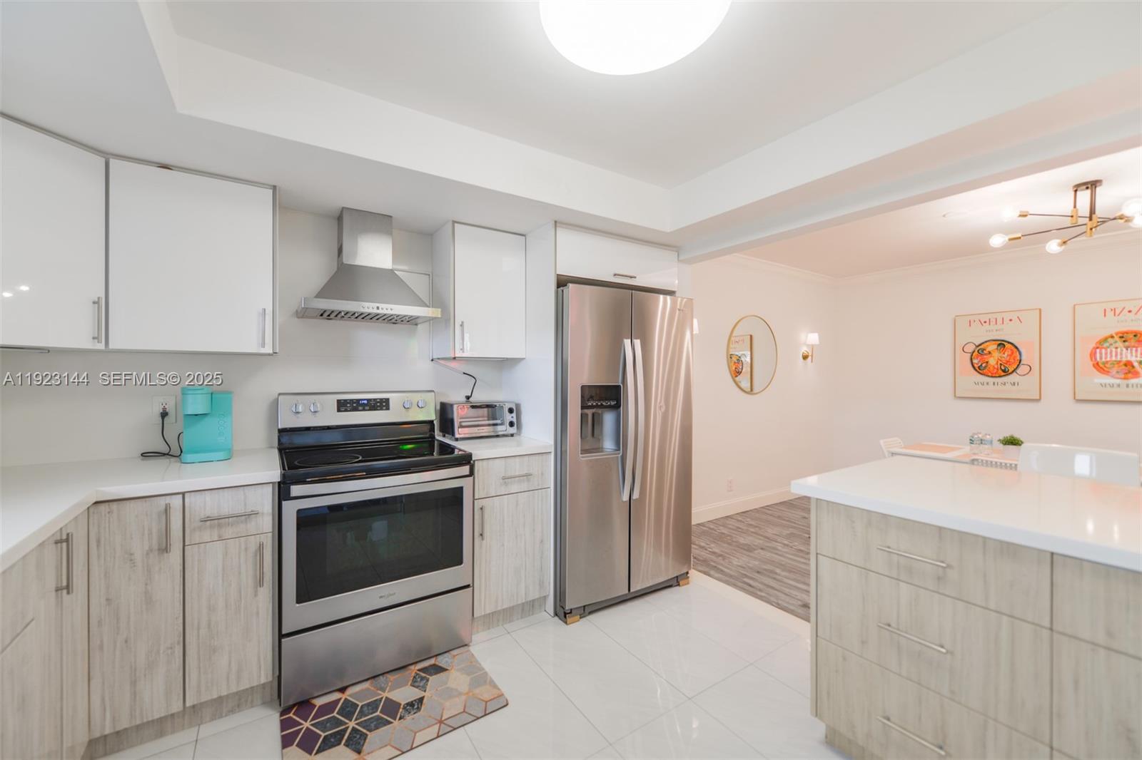 ELDORADO PLAZA WEST CONDO - Residential