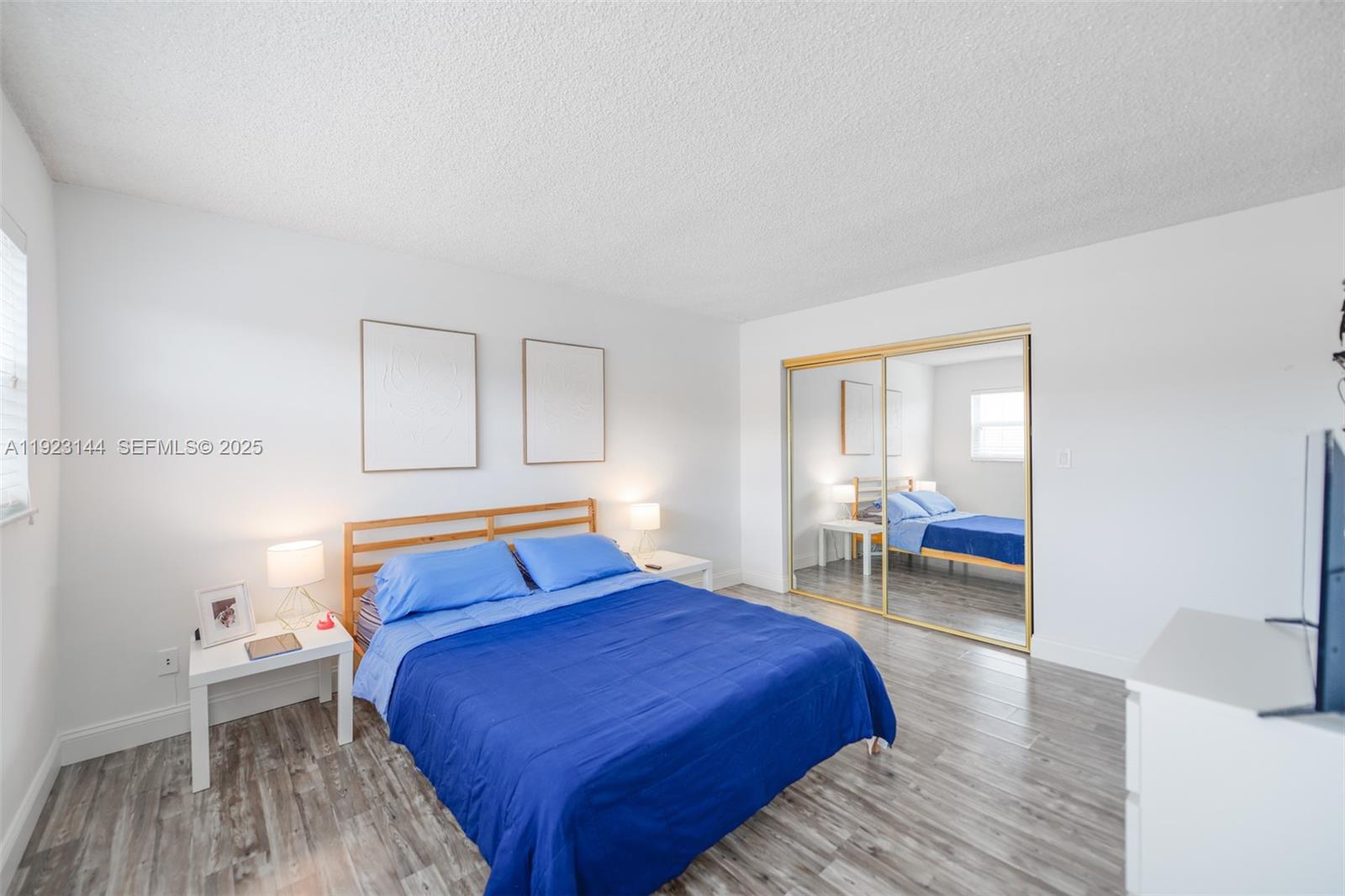 ELDORADO PLAZA WEST CONDO - Residential