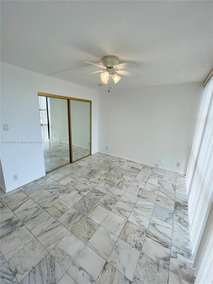 OCEANVIEW PARK CONDO - Residential Lease