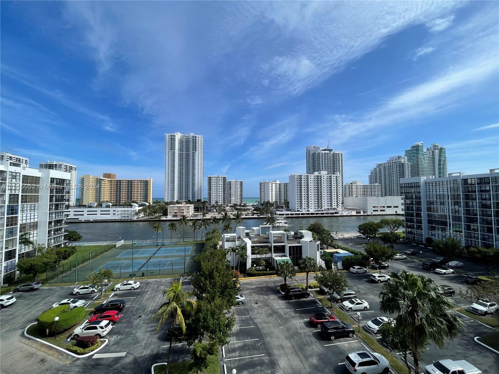 OCEANVIEW PARK CONDO - Residential Lease