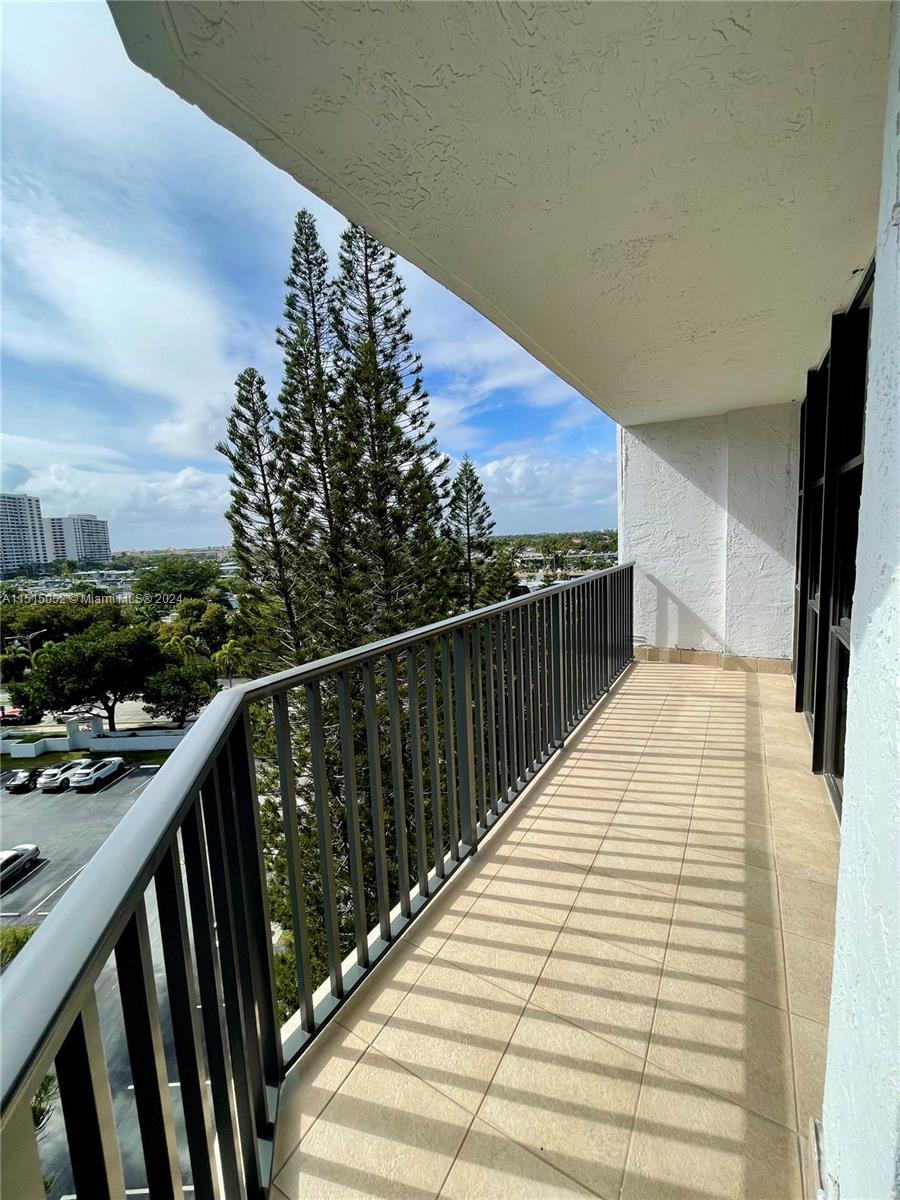 OCEANVIEW PARK CONDO - Residential Lease