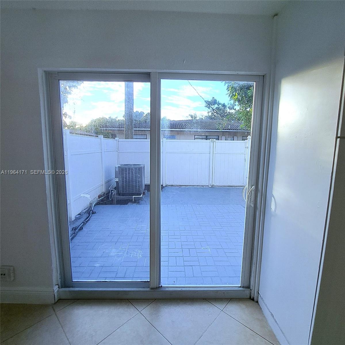 WOODSIDE ARMS CONDO - Residential Lease