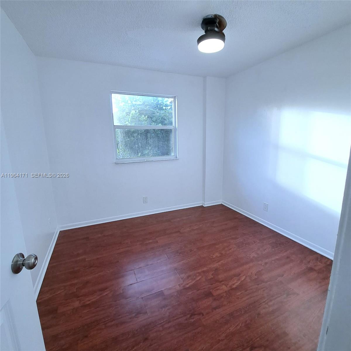 WOODSIDE ARMS CONDO - Residential Lease