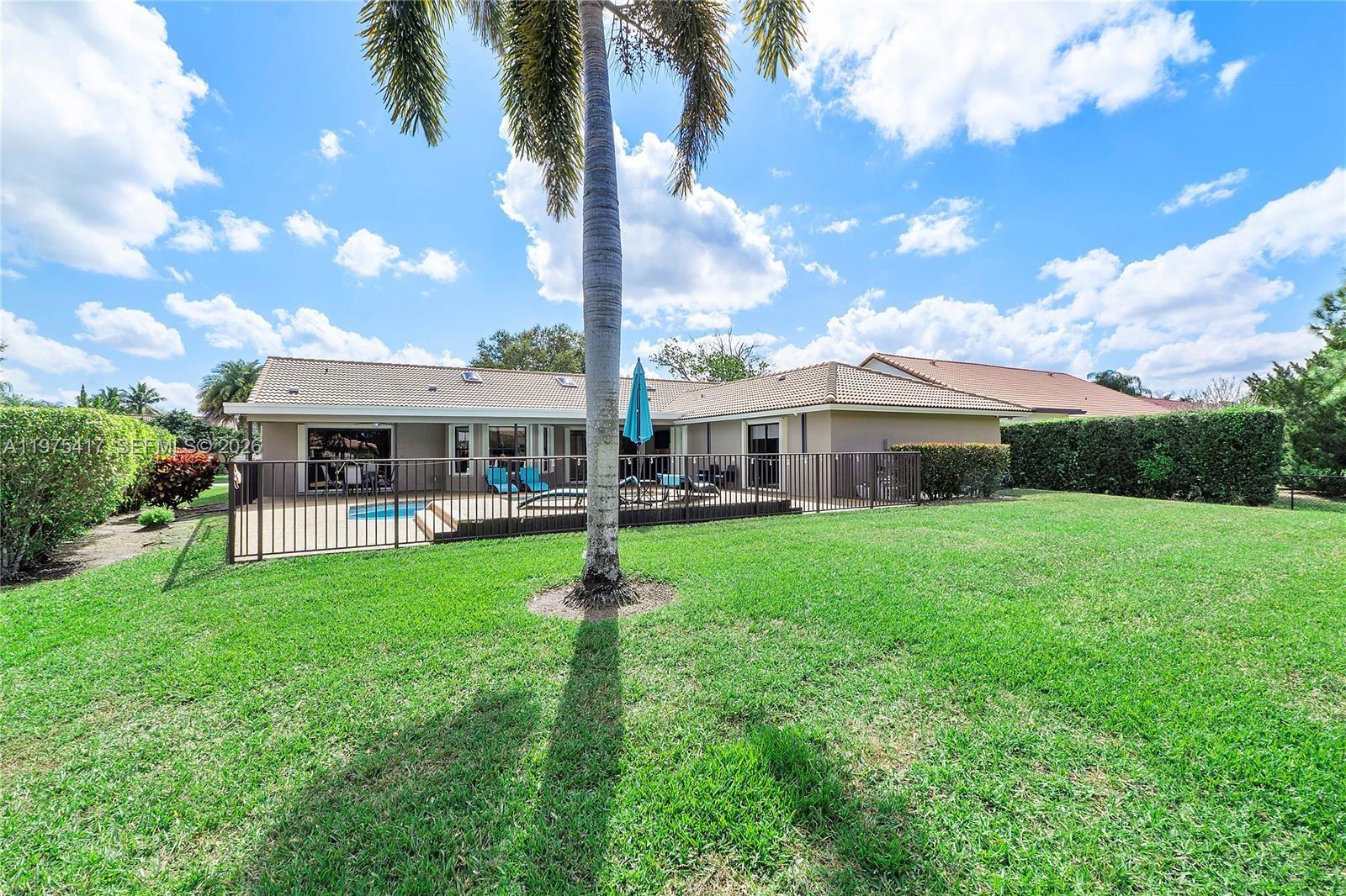 PINE RIDGE - Residential