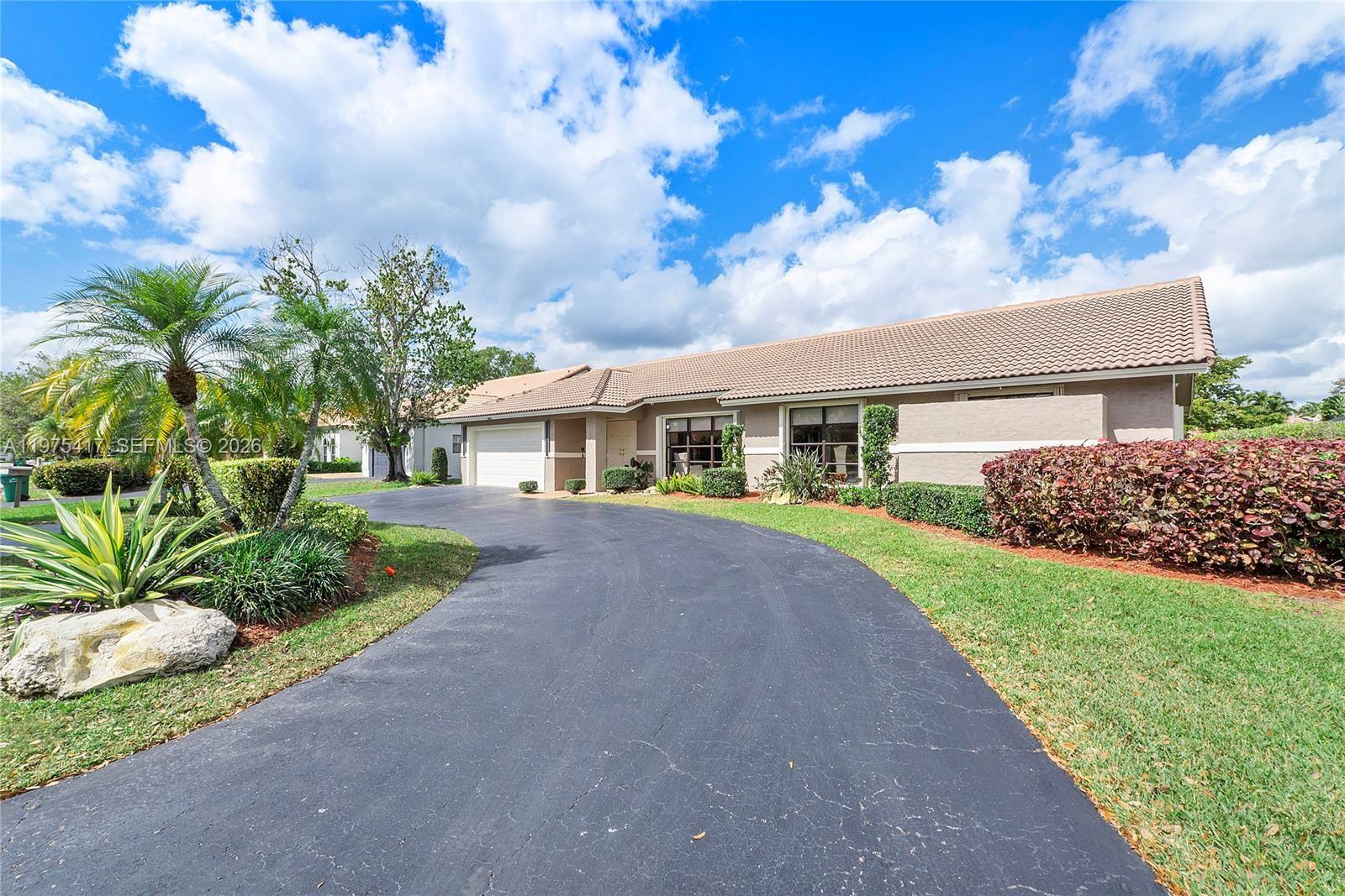 PINE RIDGE - Residential