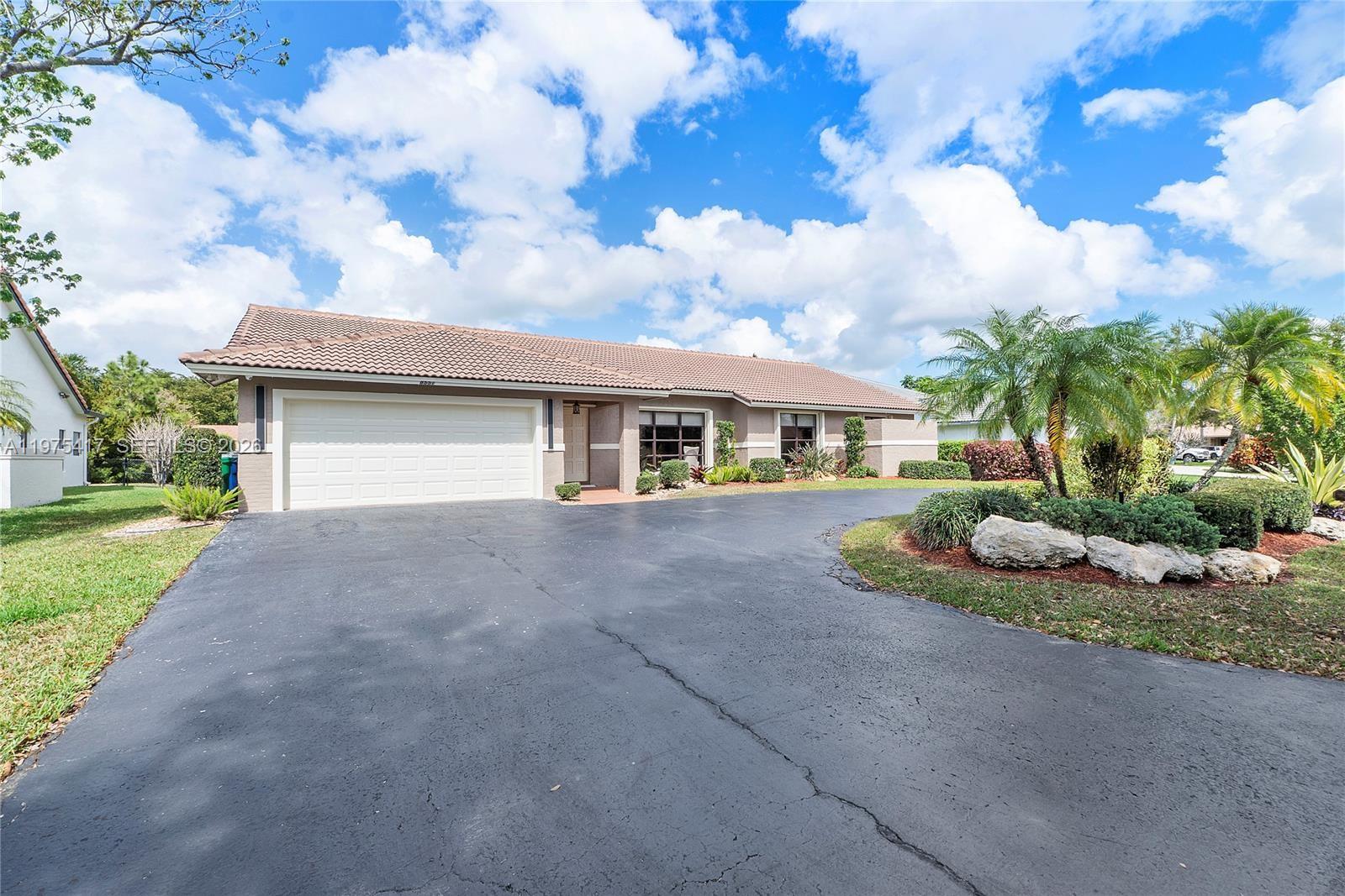 PINE RIDGE - Residential