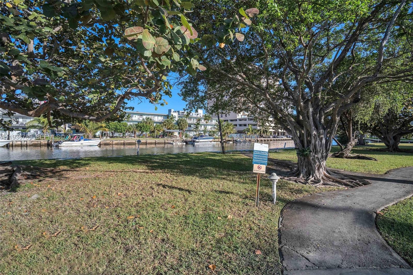PARADISE BY THE SEA CONDO - Residential