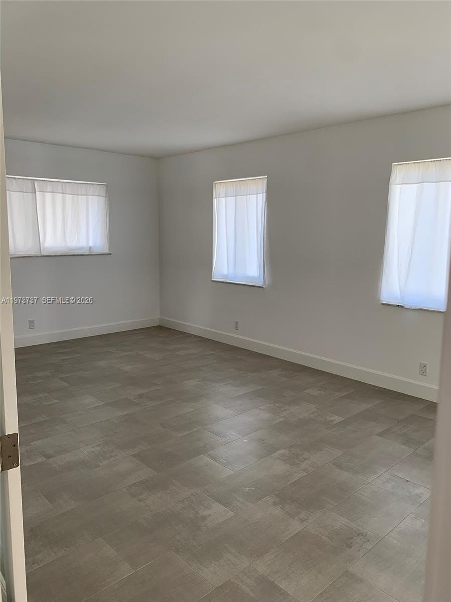 WESTGATE LAKE MANORS - Residential Lease