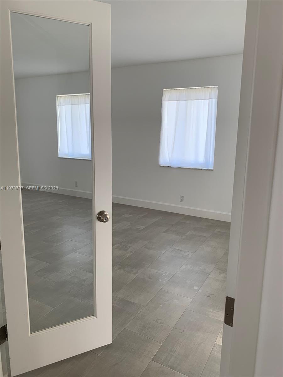 WESTGATE LAKE MANORS - Residential Lease