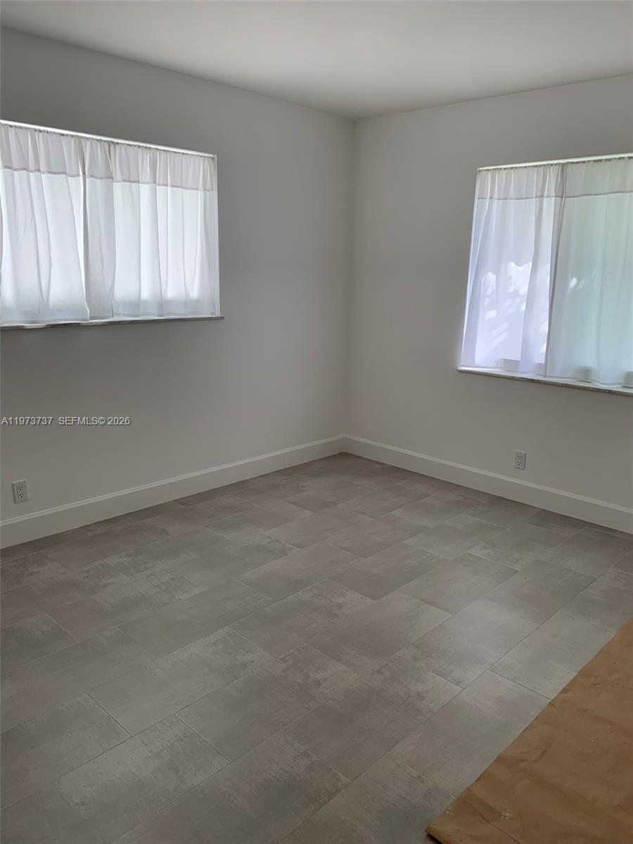 WESTGATE LAKE MANORS - Residential Lease