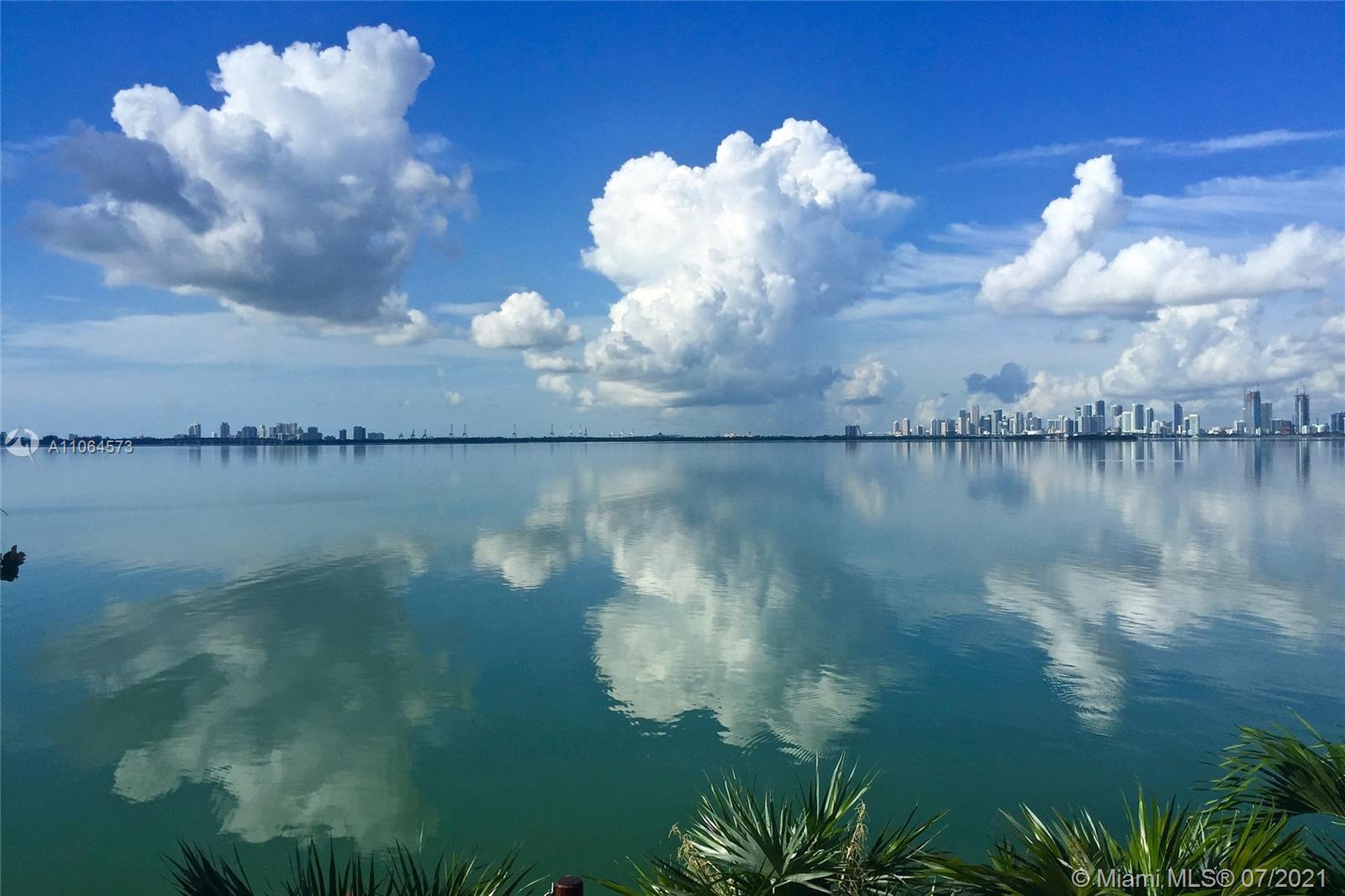 NORTH BAY ISLAND - Residential