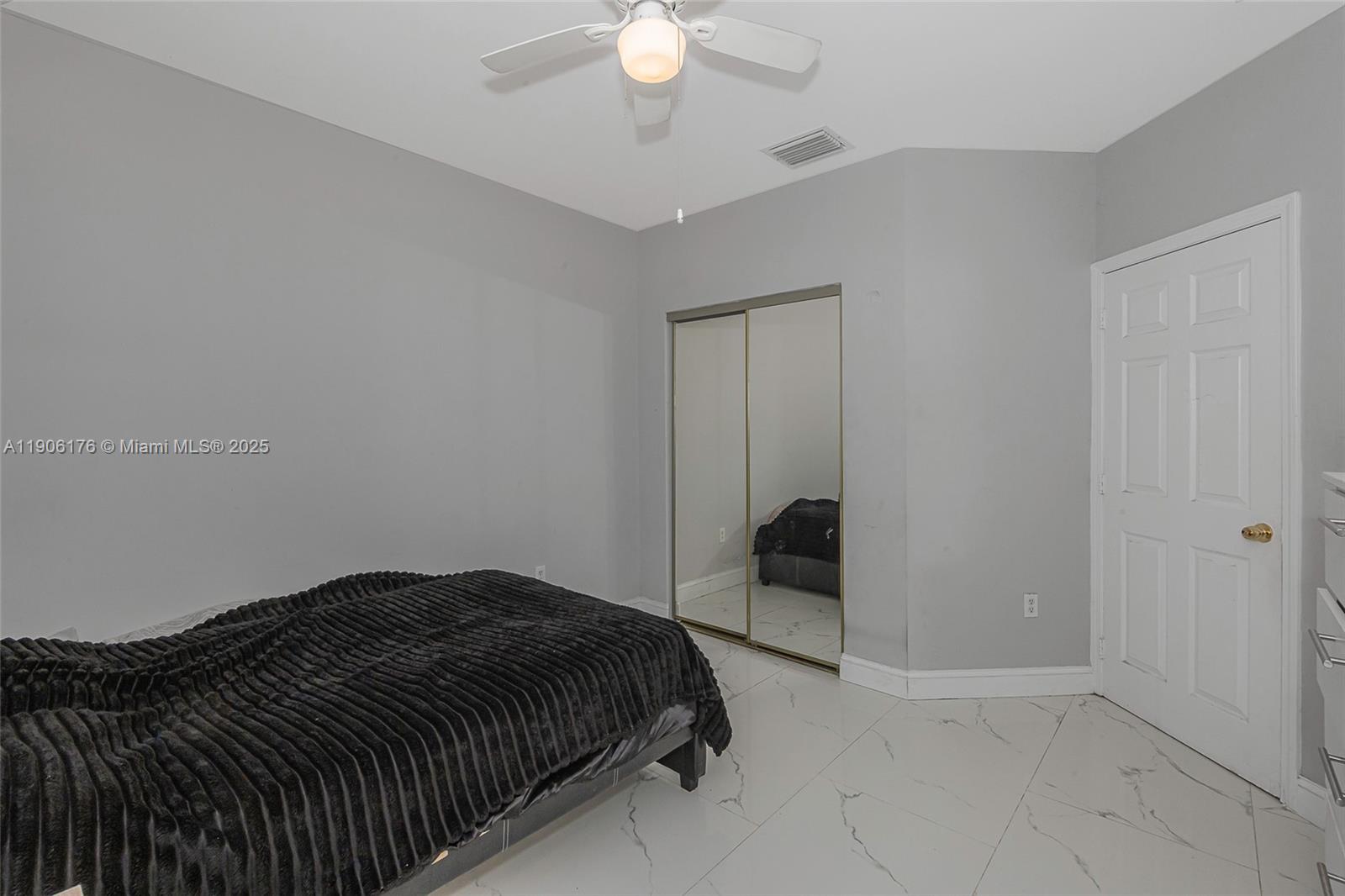 GARDEN CITY - Residential