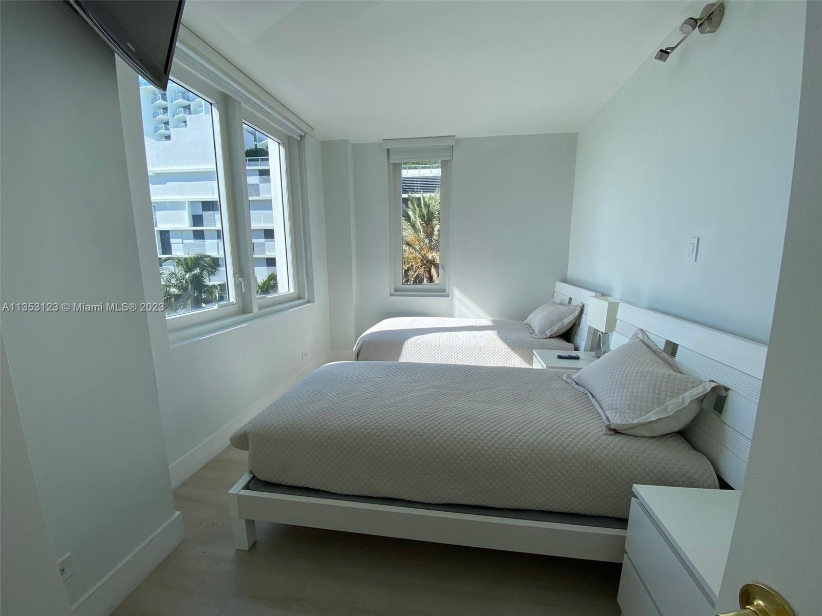 RONEY PALACE CONDO - Residential Lease