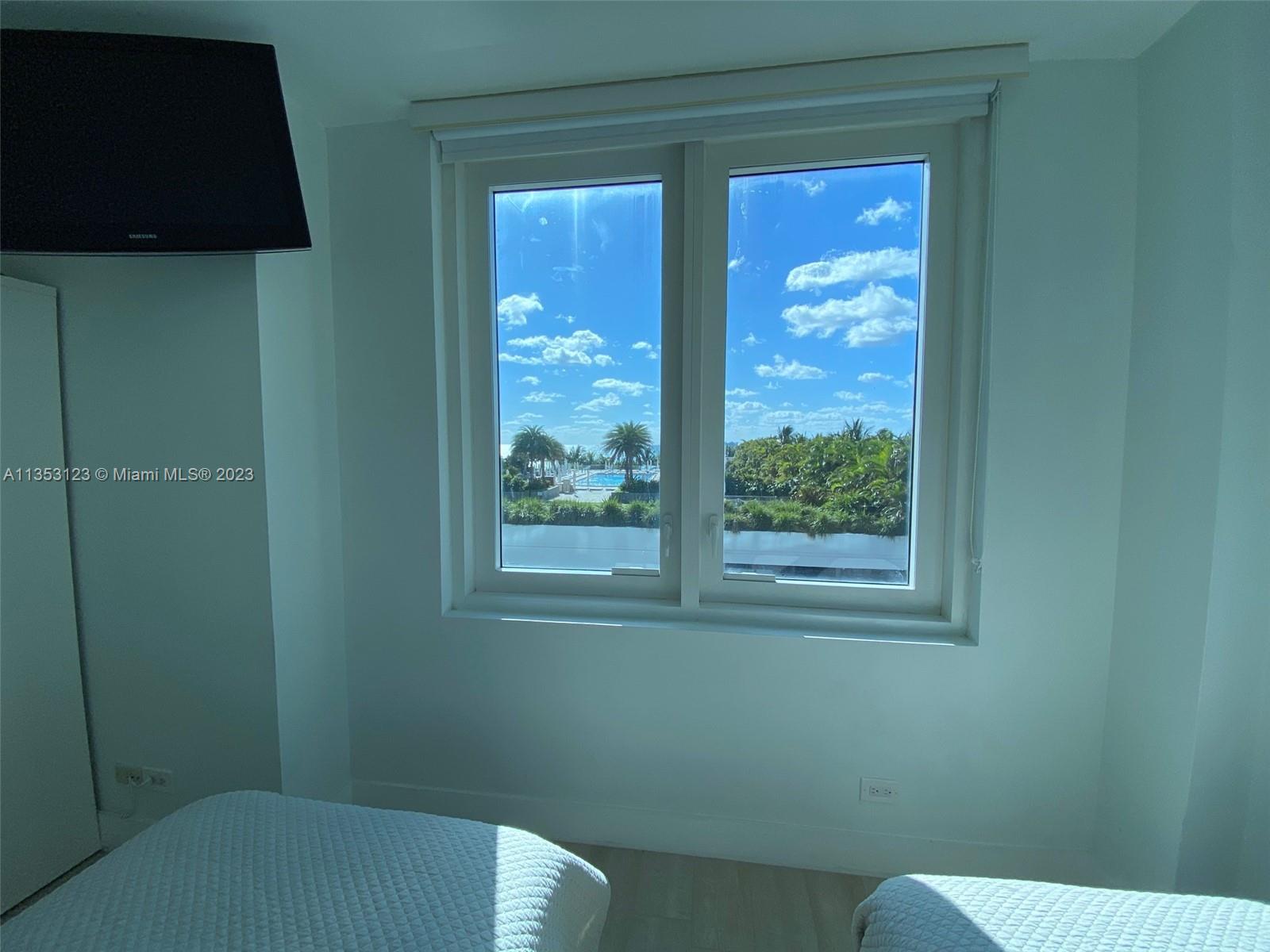 RONEY PALACE CONDO - Residential Lease