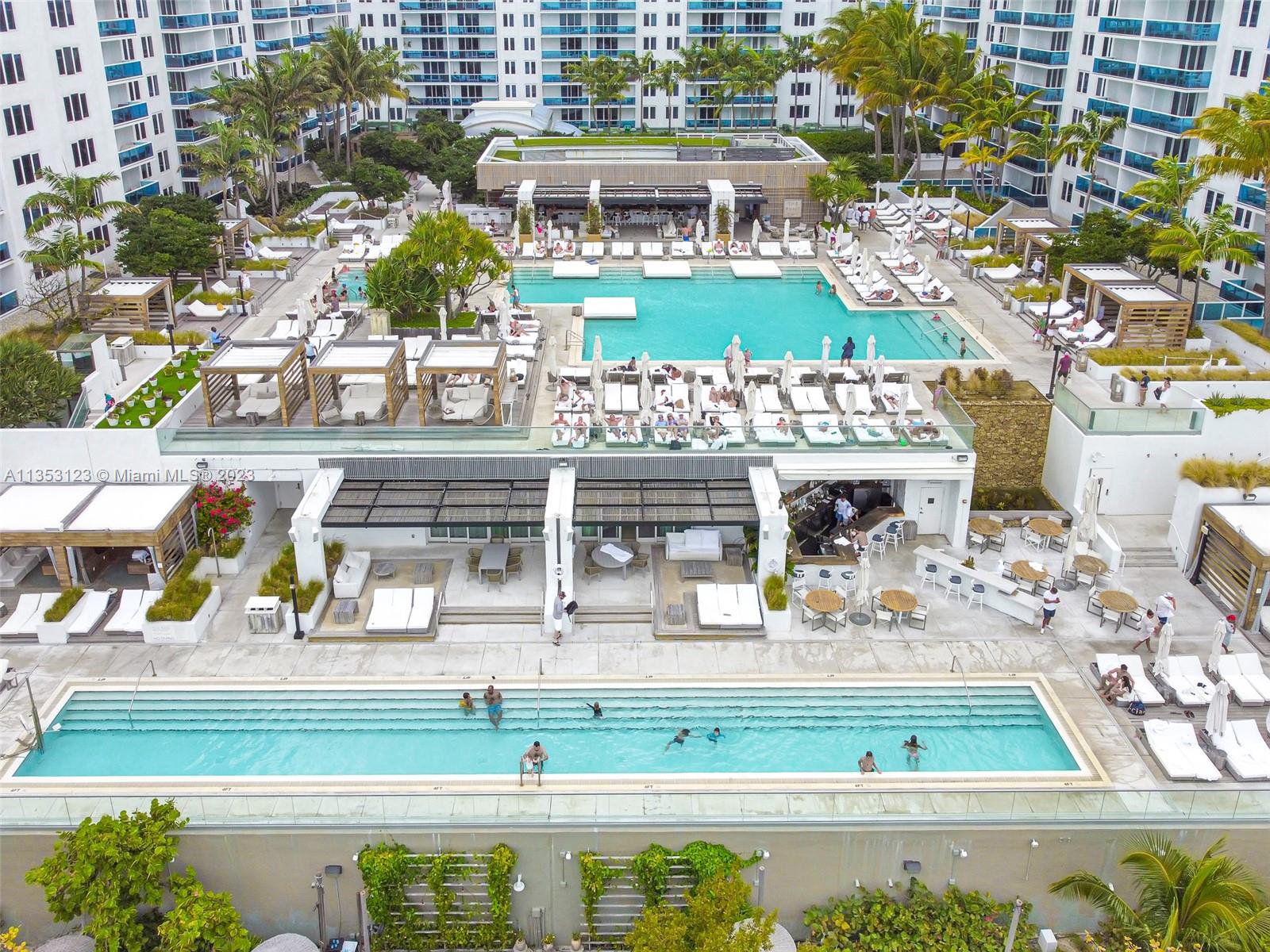 RONEY PALACE CONDO - Residential Lease