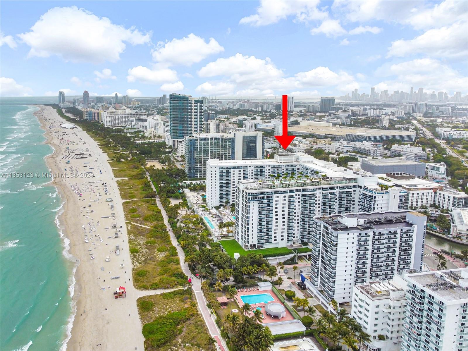 RONEY PALACE CONDO - Residential Lease