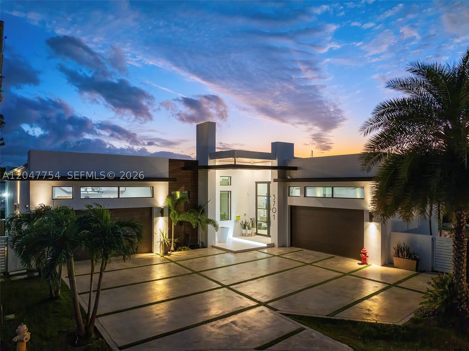 VENETIAN ISLES 1ST SEC - Residential
