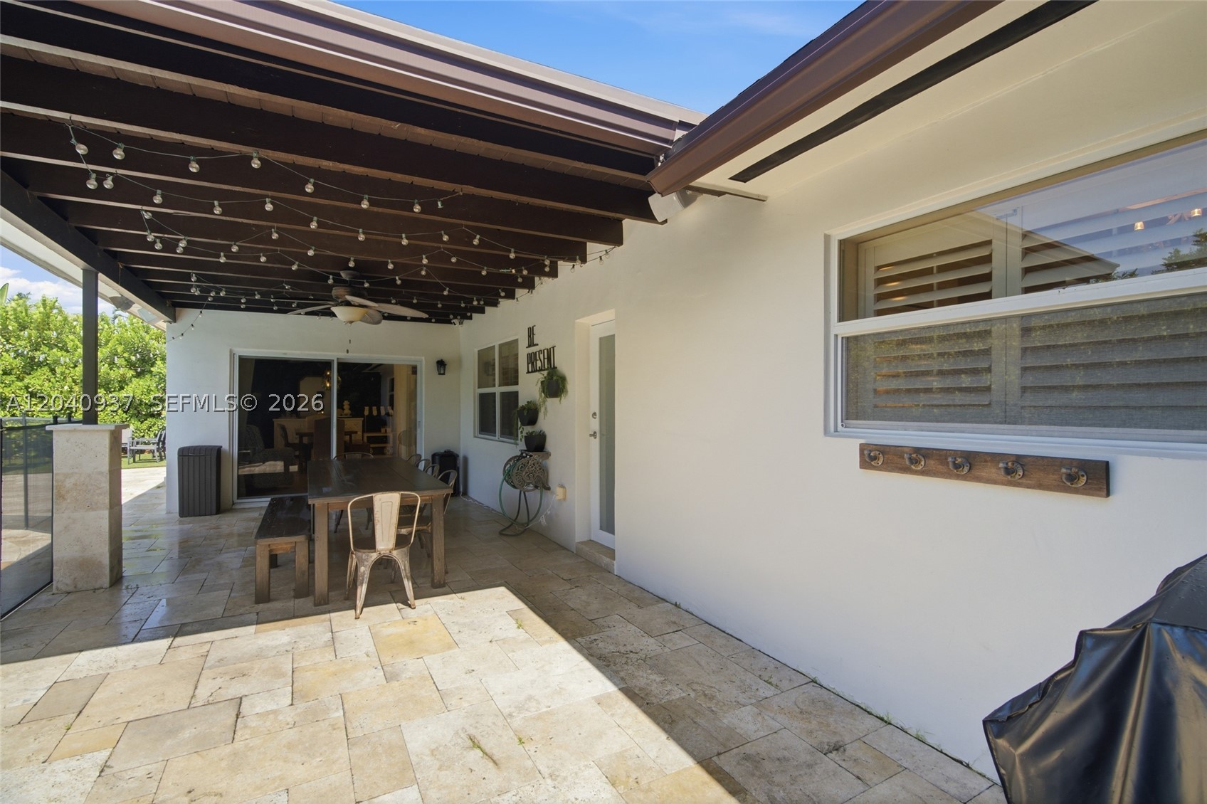 PEMBROKE LAKES SEC 6 - Residential