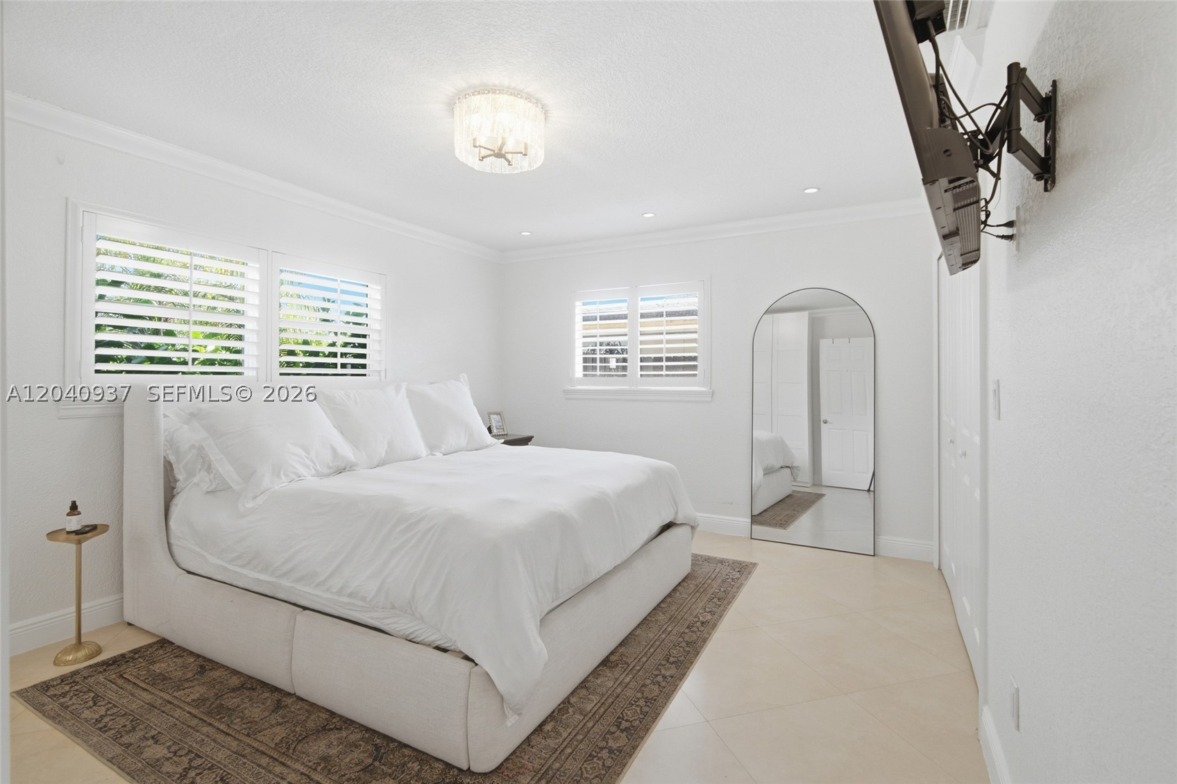 PEMBROKE LAKES SEC 6 - Residential