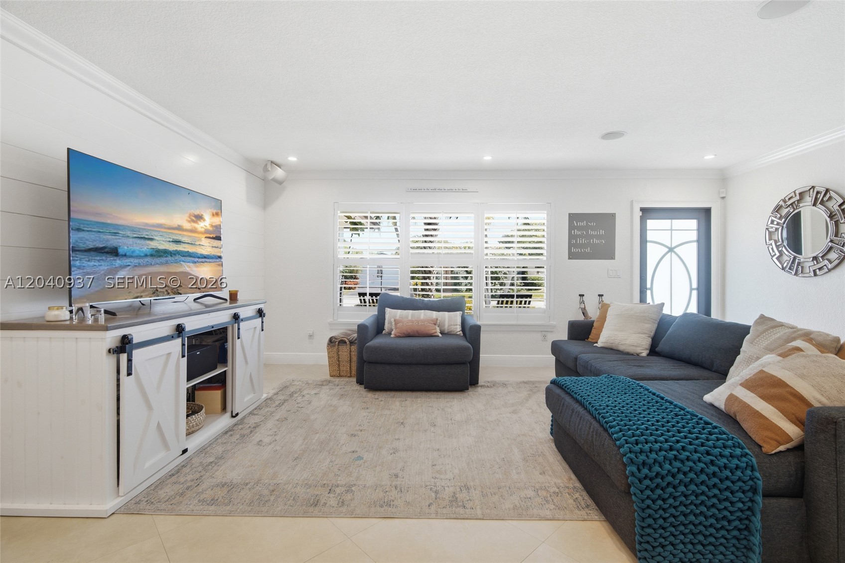 PEMBROKE LAKES SEC 6 - Residential
