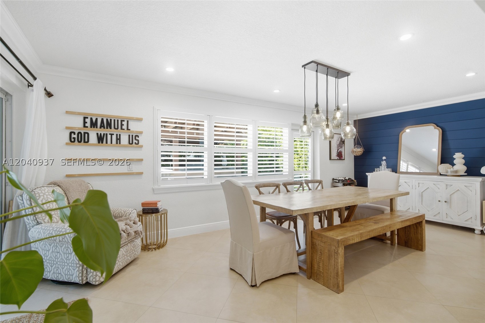 PEMBROKE LAKES SEC 6 - Residential