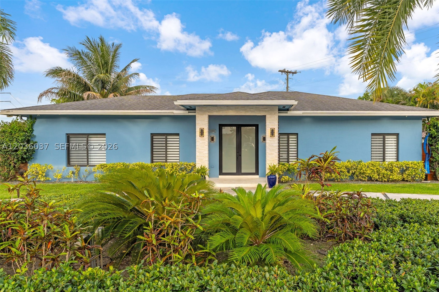 CORAL PARK ESTATES SEC 4 - Residential