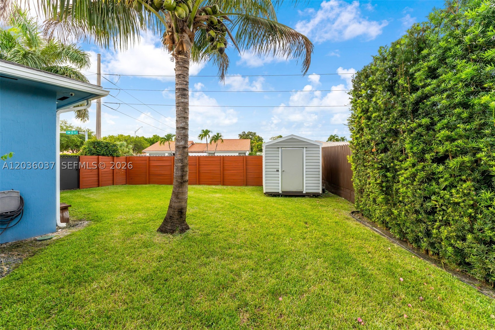 CORAL PARK ESTATES SEC 4 - Residential