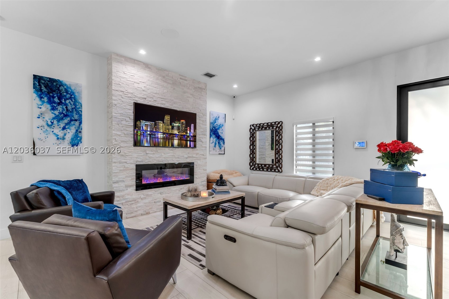 CORAL PARK ESTATES SEC 4 - Residential