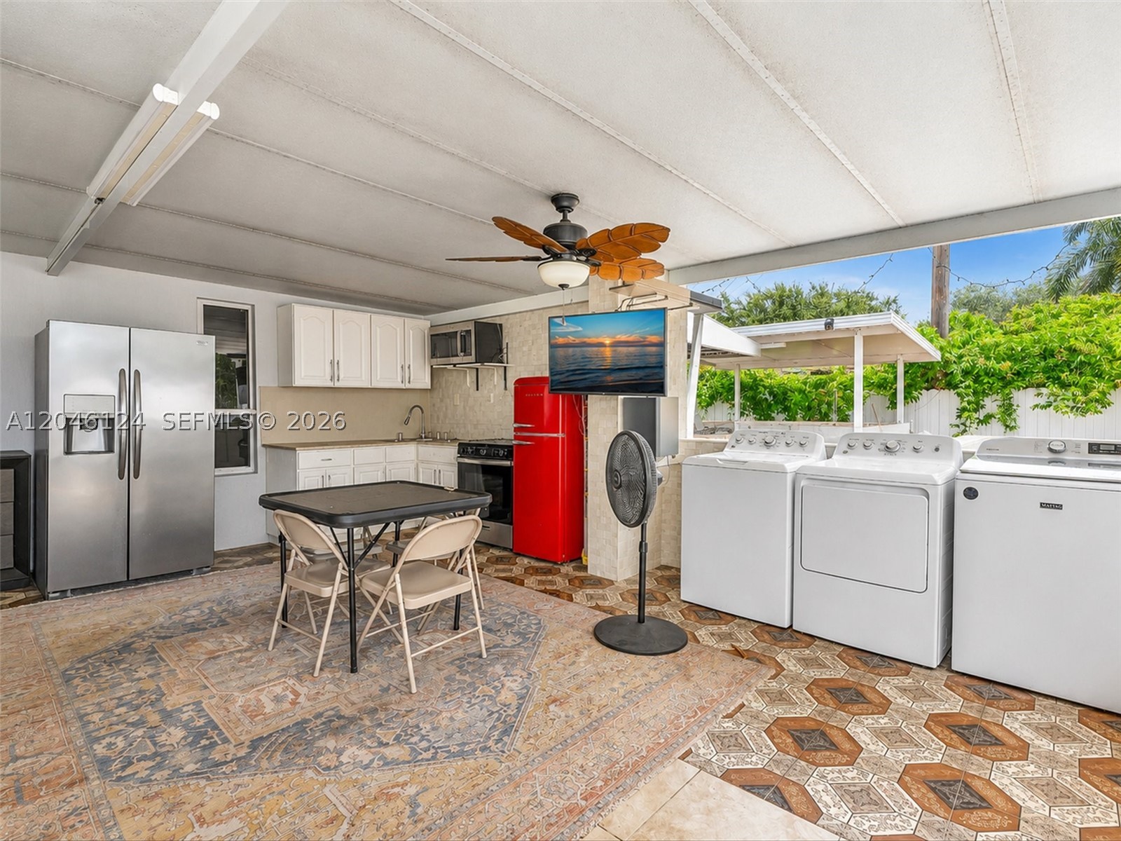 PALM SPRINGS SUB SEC A 4T - Residential Lease
