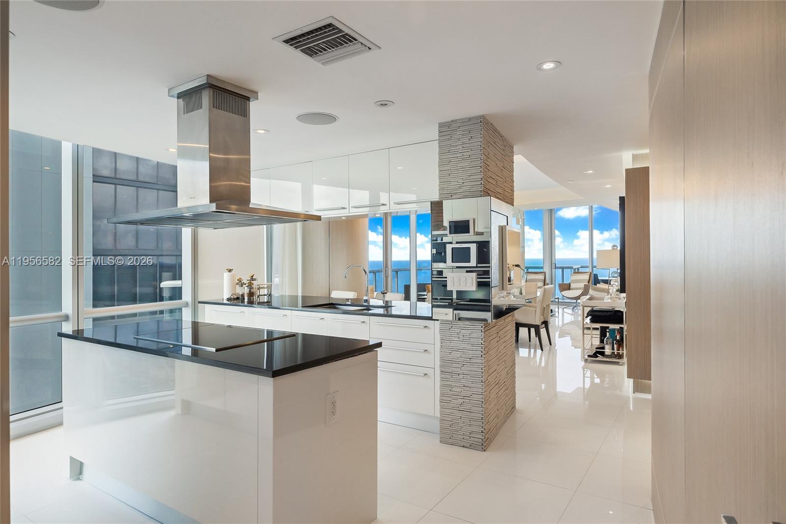 JADE OCEAN CONDO - Residential